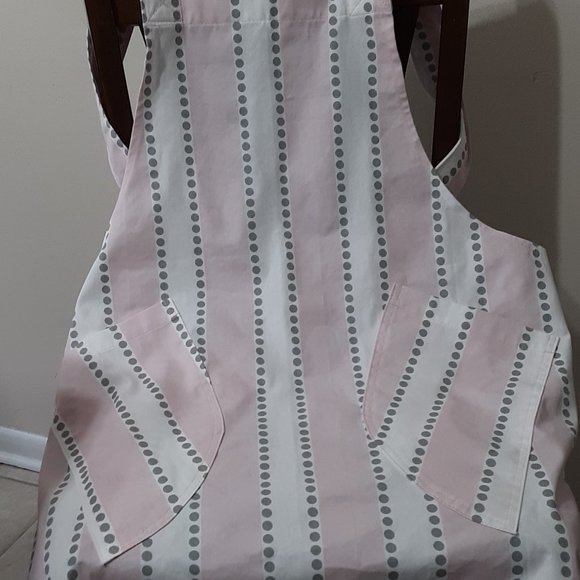 COPY - Cross Back Apron - Picture 3 of 4